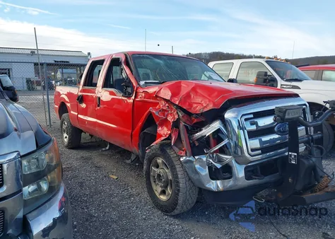 2016 Ford F-250 Xlt z USA, uszkodzony, nr VIN 1FT7W2B63GEA80272